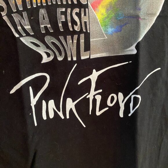HANES Black T Shirt Short Sleeve with Pink Floyd Band Text and Image Size M - Picture 5 of 8